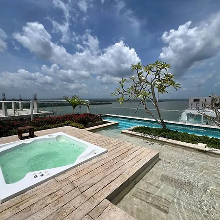 2 Junto Al Mar. Jacuzzi Privado Apartamento