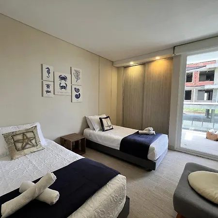 2 Junto Al Mar. Jacuzzi Privado Apartamento *