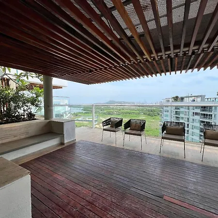 Apartamento 2 Junto Al Mar. Jacuzzi Privado *