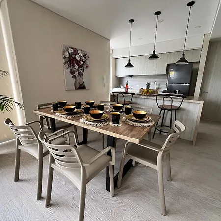 2 Junto Al Mar. Jacuzzi Privado Apartamento *
