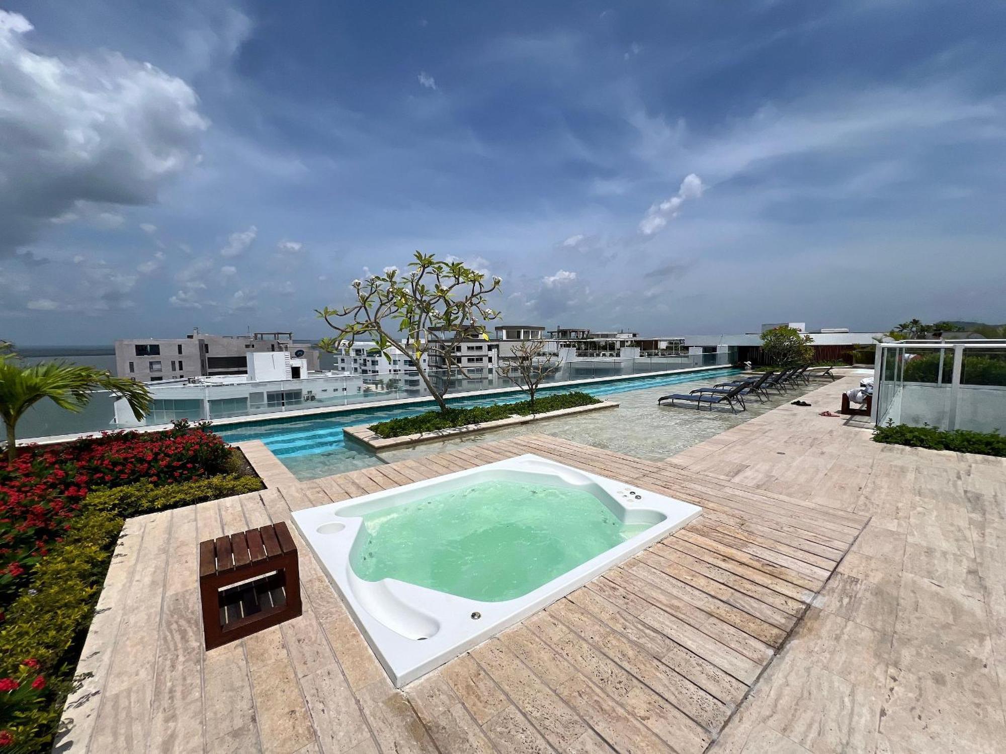 2 Dormitorios junto al mar. Jacuzzi Privado Cartagena