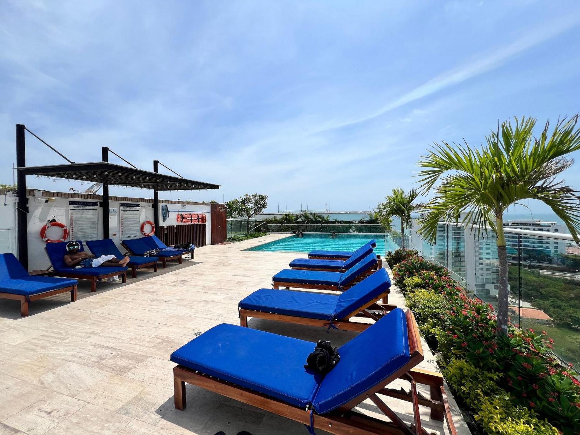 2 Dormitorios junto al mar. Jacuzzi Privado * Cartagena